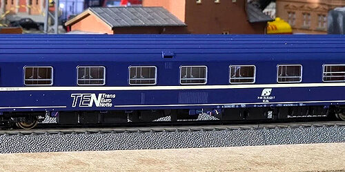 Carrozze letti T2s FS – Roco