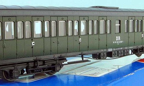 Carrozze FS “Centoporte” Roco – parte III: serie 36.000, prede belliche